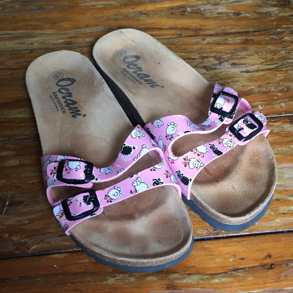 Cute sheep sandals size 41 or 11 women